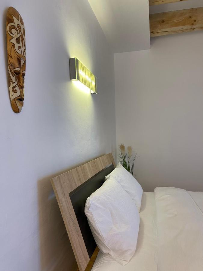 Savoya4 Old City Center Self Checkin Workspacestudio Timisoara Ngoại thất bức ảnh