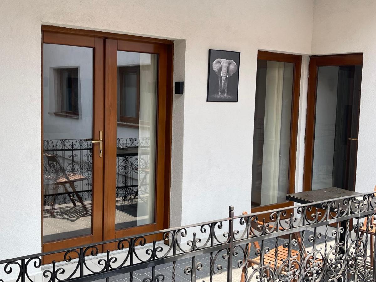 Savoya4 Old City Center Self Checkin Workspacestudio Timisoara Ngoại thất bức ảnh